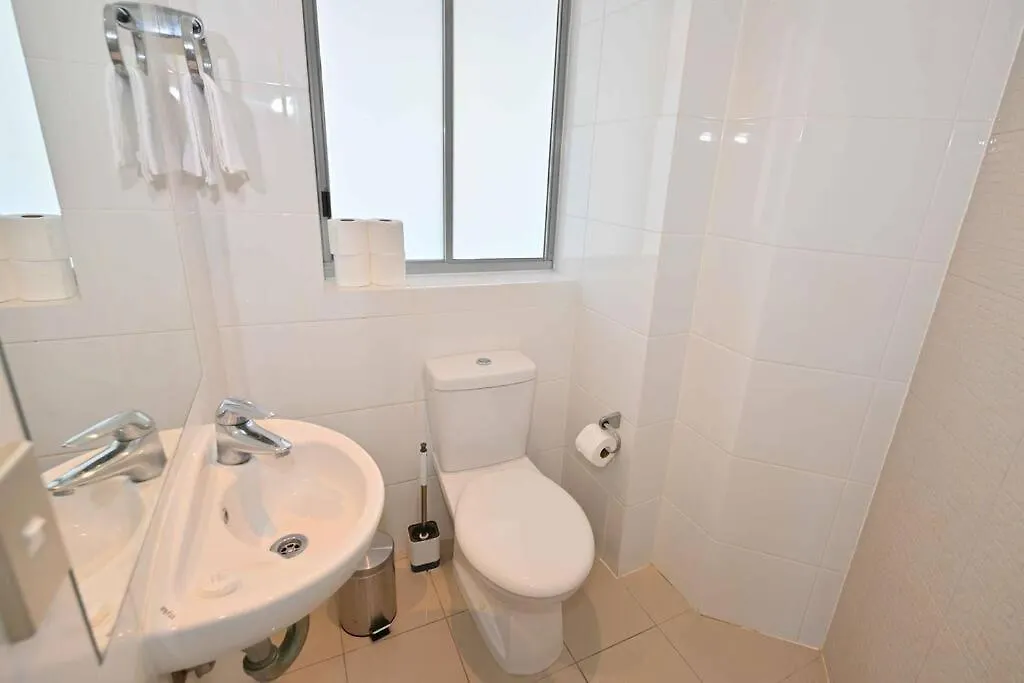 Oceanview Located In The Heart Of Surfers - Self Contained, Privately Managed Apartments Gold Coast
